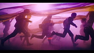 「mol-74、メジャーデビュー作より新しいアプローチを取り入れた「Morning Is Coming」MV公開」