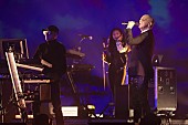 「＜ライブレポート＞ペット・ショップ・ボーイズが19年ぶりの単独来日公演をスタート、セットリストのプレイリストも公開」1枚目/4