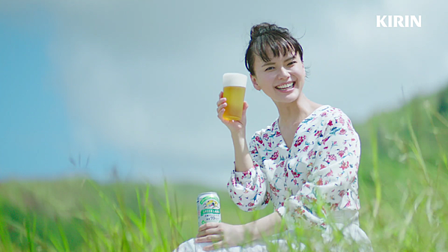 「back number、多部未華子が出演『淡麗グリーンラベル』新CMテーマソングに起用」1枚目/22