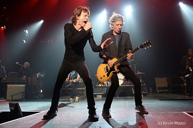 「ザ・ローリング・ストーンズの“歴史的なライブ”放送決定　貴重なインタビュー映像も」1枚目/2