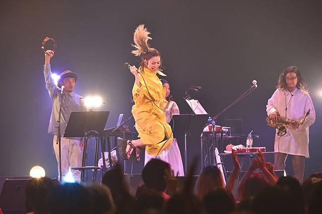 「Chara」26枚目/62