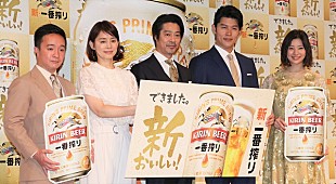 「堤真一「舞台の共演者と昨日も飲んでいた」　石田ゆり子「夕日を眺めながら飲めたら幸せ」」