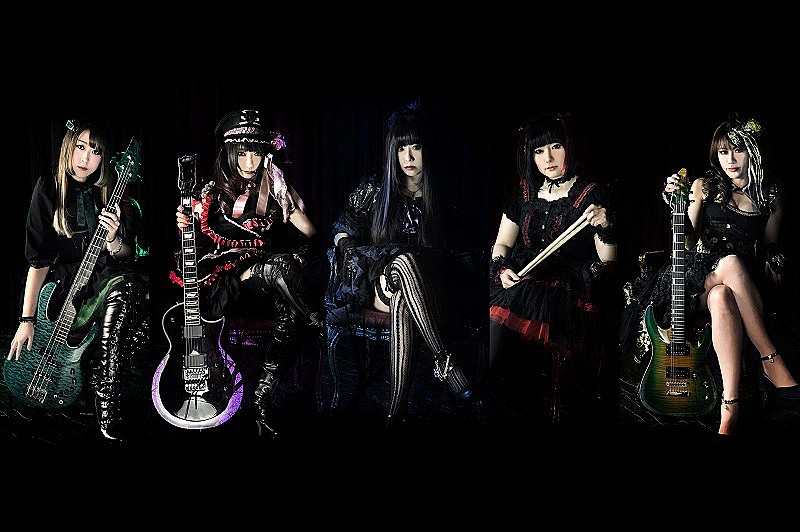 「FullMooNに新ドラマー一二三(いつみ)が加入、ヴォーカルねねの生誕祭＆7周年記念公演レポ到着」1枚目/9