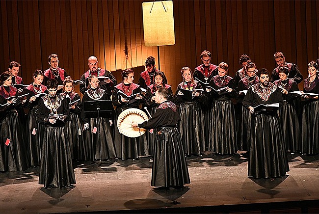 「＜ライブレポート＞ミクロコスモス（合唱）＆林英哲（和太鼓）が描く、北欧神話の神秘的な世界観【LFJ2019】」1枚目/3