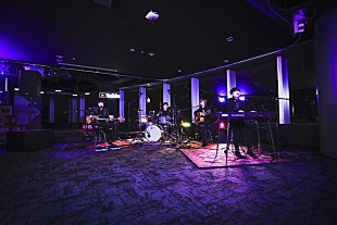 「Official髭男dism、「Pretender」発売記念特番でアコースティックver.初披露」