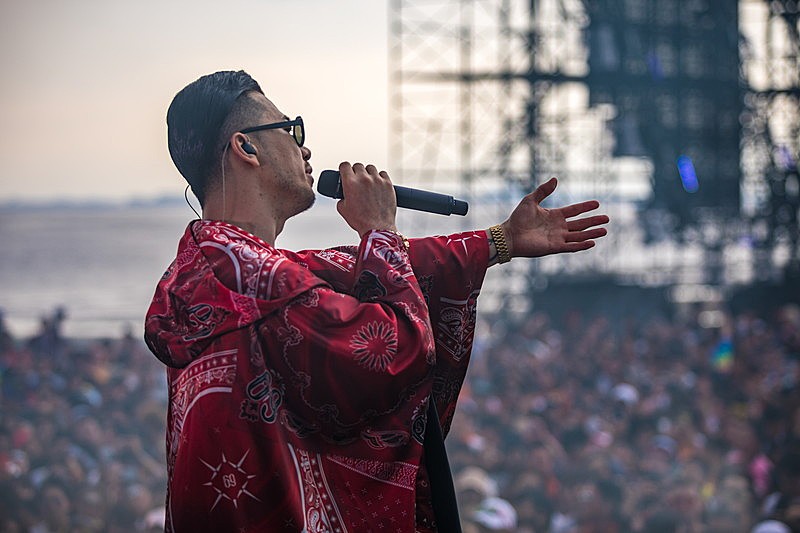 「Alive Coverage for Insomniac」2枚目/6