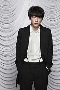 高橋一生写真 200x_image.jpg