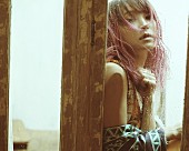 「LiSA、2体の“鬼”の間で感情露わに「紅蓮華」歌う」1枚目/4