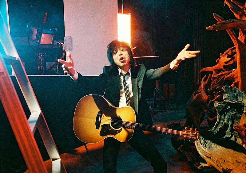 宮本浩次 自身の誕生日に初ソロライブを弾き語りスタイルで開催 Daily News Billboard Japan