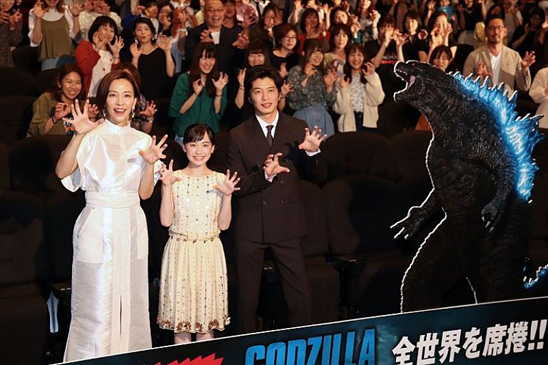 田中圭「根性論でやり切りました」　木村佳乃「野村萬斎さんと同じ動きをやりたくなる」