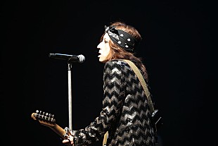 「清春のバースデーライブが映像化、自伝本『清春』も刊行」