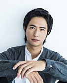 「秋山真太郎（劇団EXILE）が小説家デビュー、EXILE TAKAHIROによる直筆書き起こしも」1枚目/2