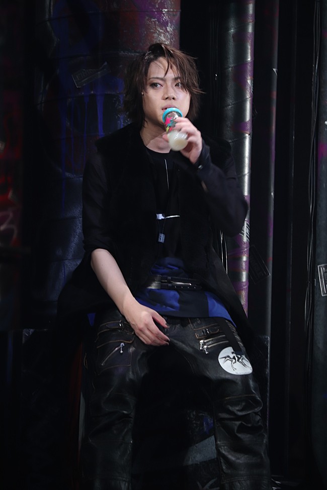 「佐藤流司「ロミジュリだけどロミジュリじゃない」　仲万美とのダンスに「次元が違い過ぎる」」1枚目/1