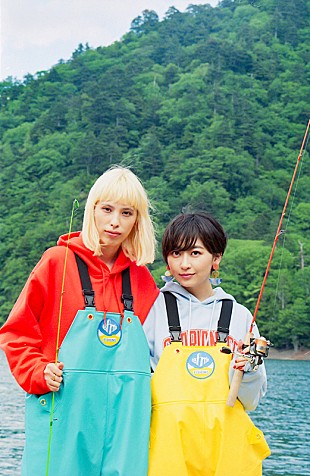 「chelmicoの新AL『Fishing』8月発売＆“渾身のラブソング”7月配信」