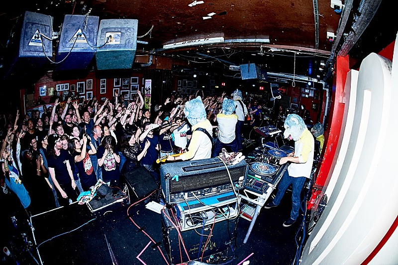 「撮影:酒井ダイスケ」2枚目/9