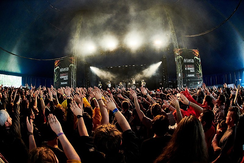 「撮影:酒井ダイスケ」5枚目/9