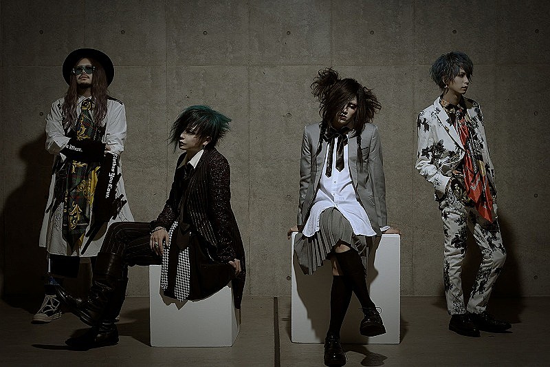 「DEZERT、年末恒例特別ワンマン【くるくるまわる-2019-】開催決定」1枚目/1