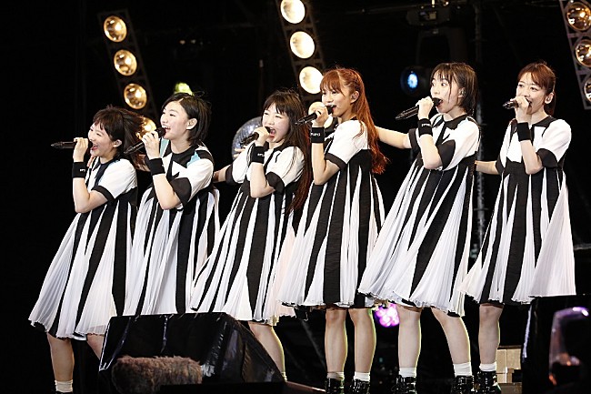 「エビ中、アイドル初の主催野外フェスのレポート到着　「いろんなアーティストさんからいただいた楽曲によって作られているんだな」」1枚目/19