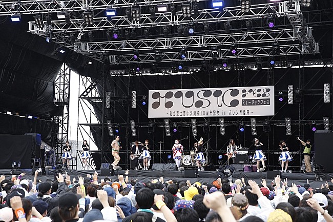 「ニューロティカ×港カヲル×私立恵比寿中学」7枚目/19