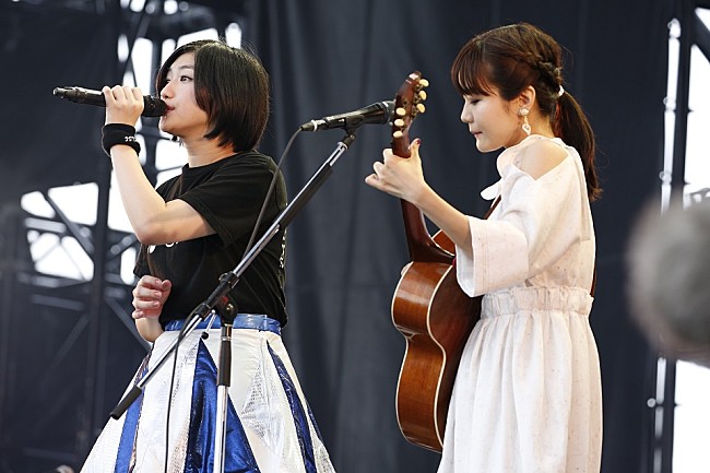 「吉澤嘉代子×小林歌穂」14枚目/19