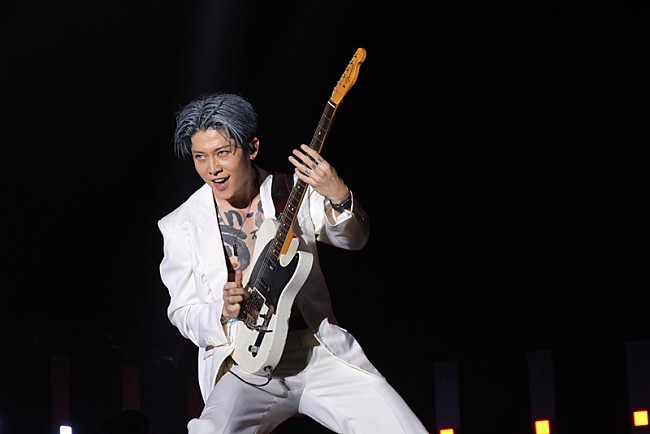 「MIYAVI」3枚目/14