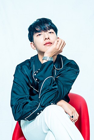 「イ・ジョンシンのファンミーティング収めたDVDが9月発売、ミニアルバム付属」