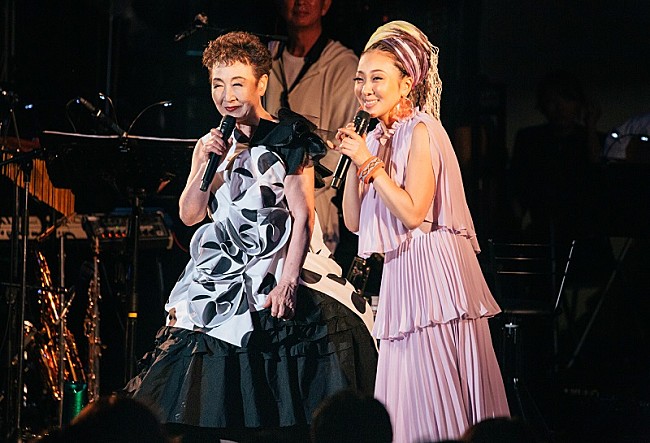 「MISIA、福島にて復興と平和への祈りを込めた【Misia Candle Night】開催　スペシャルゲストには加藤登紀子が登場」1枚目/4