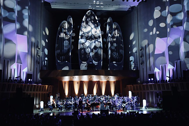 「Plastic Tree、管弦楽団と初共演した結成25周年記念シンフォニック・コンサートを敢行」1枚目/5