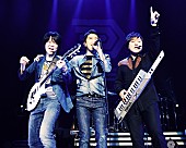 「DEEN、45曲4時間ライブフィルムを一夜限定プレミアム上映決定」1枚目/6