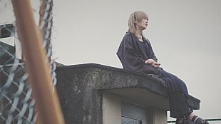 「カノエラナ、新SG「セミ」のMV公開　「生と死の狭間をこの夏、この曲で感じていただければ」」