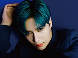 テミン（SHINee）、鬼気迫る「Famous」MVメイキング映像を公開 | Daily