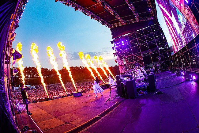 「Roselia、富士急ハイランドで初の野外ライブを開催」1枚目/7