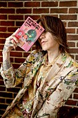 「＜対談インタビュー後編＞SUGIZO×アイナ・ジ・エンド、「光の涯」を表現する声は「アイナ・ジ・エンドじゃなければいけなかった」」1枚目/4