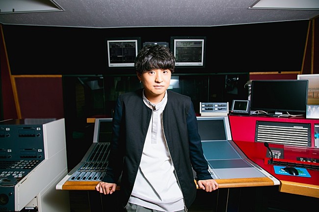 「Official髭男dism・藤原聡がDJを務めるラジオ番組の公開収録が決定　リスナー招待も」1枚目/1