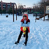 「佐々木亮介（a flood of circle）、新曲「Meme Song」MVでパスタを作る」1枚目/2