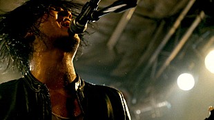 「SIX LOUNGE、新SG『幻影列車』初回盤特典ライブ映像ダイジェスト公開」