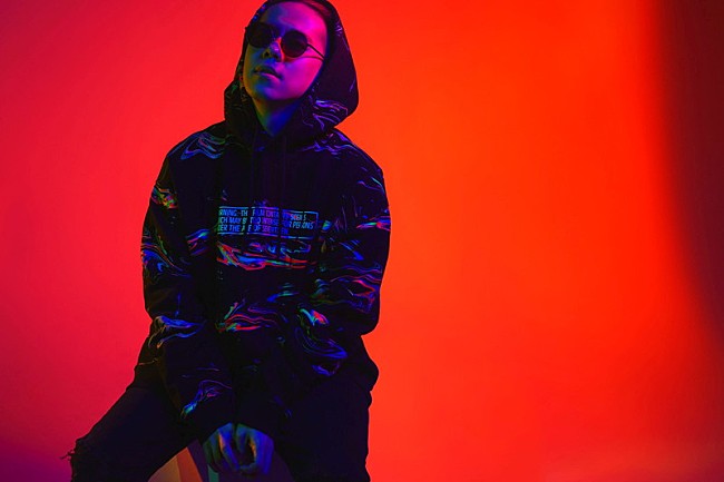 「清水翔太、7秒で撮影したスーパースローMV「Breathe Again」青山テルマ、DISH//橘柊生、當山みれいら参加」1枚目/5