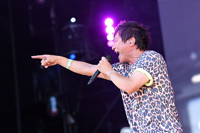 「【RIJF2019】ポルノグラフィティ、2年ぶり2回目のグラスステージで新旧名曲を披露！＜ライブレポート＞」1枚目/7