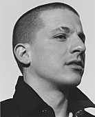 「チャーリー・プース、坊主頭のキュートな姿に注目!?　新曲「アイ・ウォーンド・マイセルフ」リリース」1枚目/2