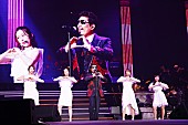 「鈴木雅之、“アニソン界の大型新人”としてアニサマ参戦　声優ユニット“スフィア”と異色コラボを披露」1枚目/4