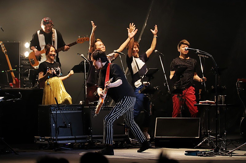 吉田拓郎、WOWOW放送に先駆けて3分間のライブダイジェスト映像を公開 | Daily News | Billboard JAPAN