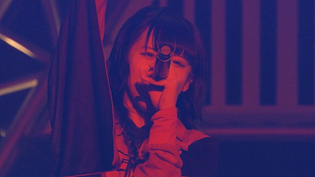 「EMPiRE、【NEW EMPiRE TOUR FiNAL &quot;EVOLUTiONS&quot;】より「SO i YA」ライブ映像フル公開」1枚目/8