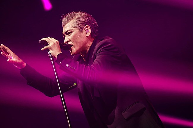 「吉川晃司の35周年記念ツアーファイナルに1万2千人が集結」1枚目/3