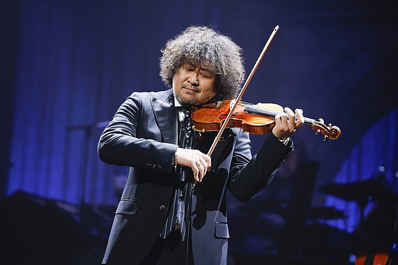 葉加瀬太郎、10万人動員の全国コンサートツアーが開幕 