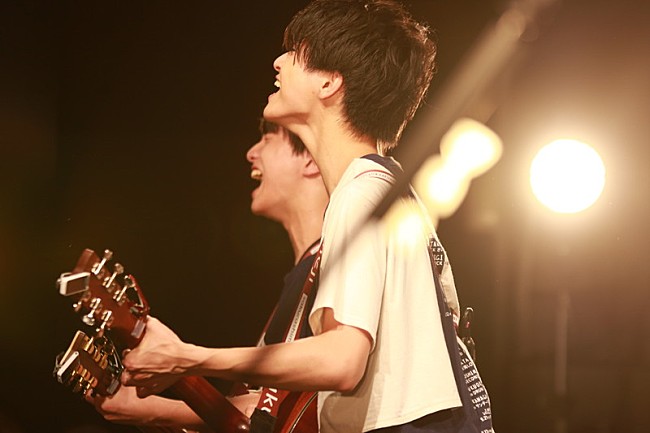 「さくらしめじ、会場を感動で泣かせた全国ツアー追加公演「もっともっと一緒に青春していきたい」」1枚目/7