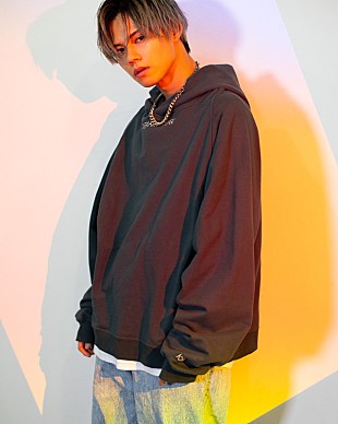 「超特急カイ、自身のファッションブランド設立「これ以上の幸せはありません」」