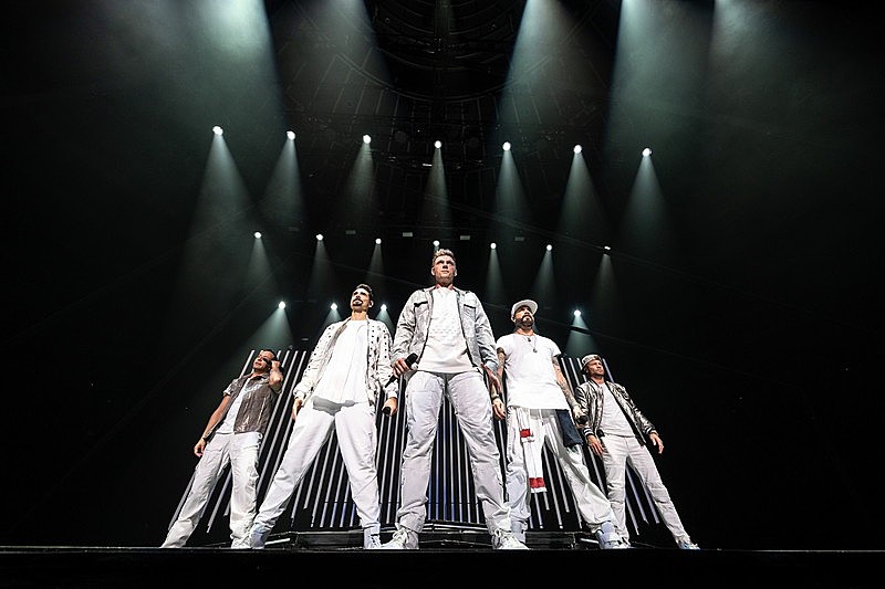 「＜ライブレポート＞バックストリート・ボーイズ、約6年ぶり通算7回目の来日公演で1万人を魅了」1枚目/2