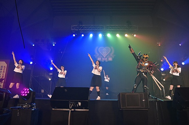 「エビ中、ワンマン【秋田分校】開催5周年で秋田県大使「あきた美の国ガールズ」に就任」1枚目/12