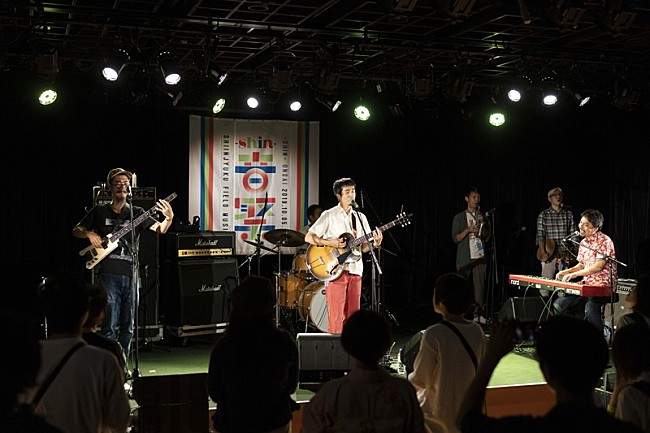 「MUSIC FROM THE MARS」12枚目/19