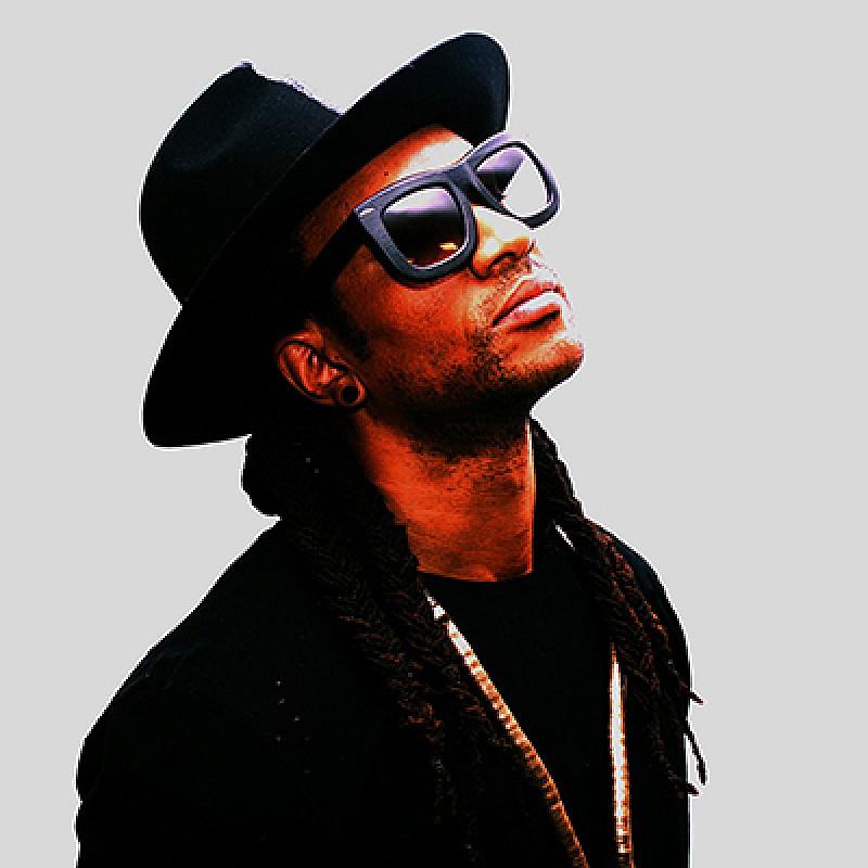 「ザ・プロディジーのマキシム、ソロALからの先行シングルが本日J-WAVEで初オンエア」1枚目/2